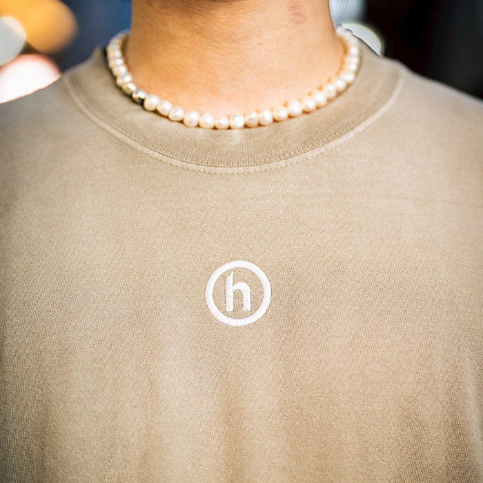Hidden NY / ヒドゥンニューヨーク エンブロイダード ロゴ ウォッシュド Tシャツ 501embroideredw