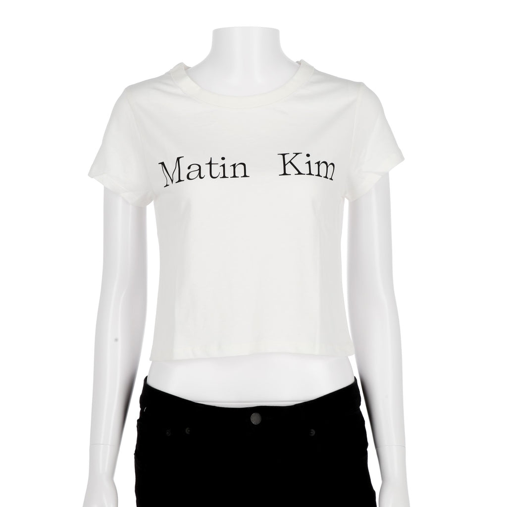 Matin Kim / マーティンキム ロゴ カット クロップ トップ Tシャツ MK2400TS041M 501mk2400ts041m