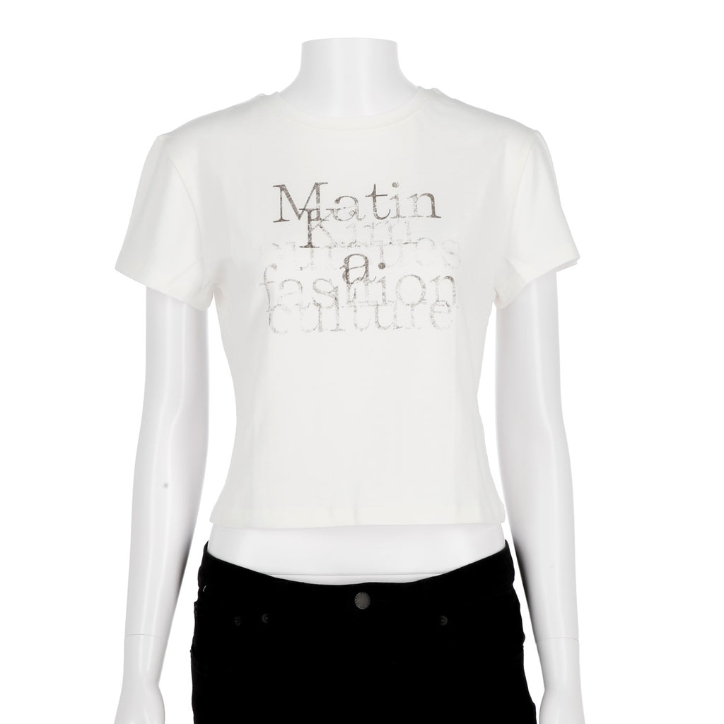 Matin Kim/ マーティンキム ダスティ タイポ グラフィック クロップ トップ Tシャツ MK2534TS077 501mk2534ts077