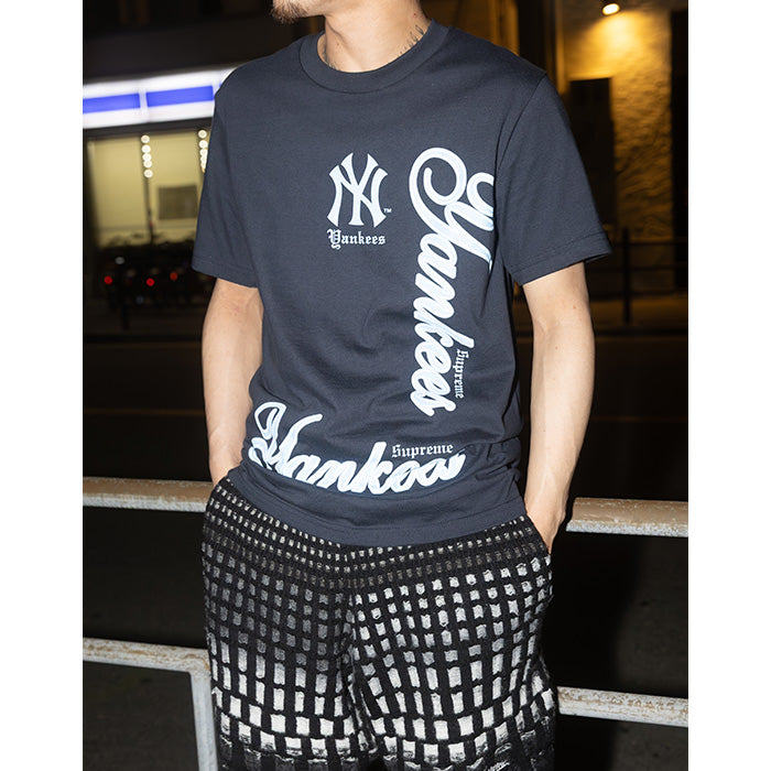 SUPREME × MLB / シュプリーム × エムエルビー チーム Tシャツ FW25T22