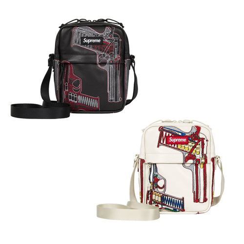 SUPREME / シュプリーム アルフレッド マルティネス ガンズ エンブロイダード レザー ショルダー バッグ SS26B33 601ss26b33