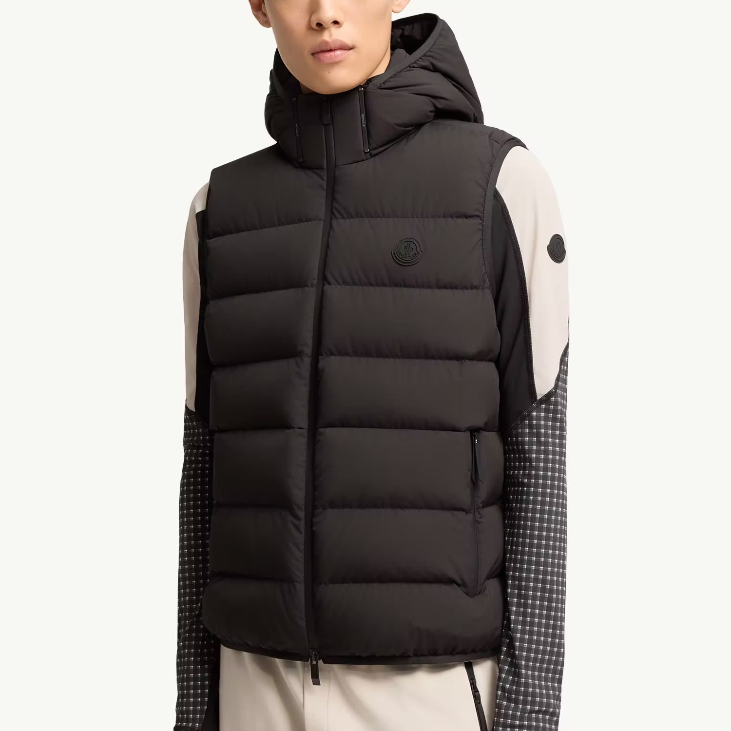 MONCLER / モンクレール アリネラ フーデッド ダウン ベスト