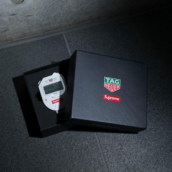 Supreme×Tag Heuer / シュプリーム×タグホイヤー ポケット プロ ストップウォッチ fw18a21